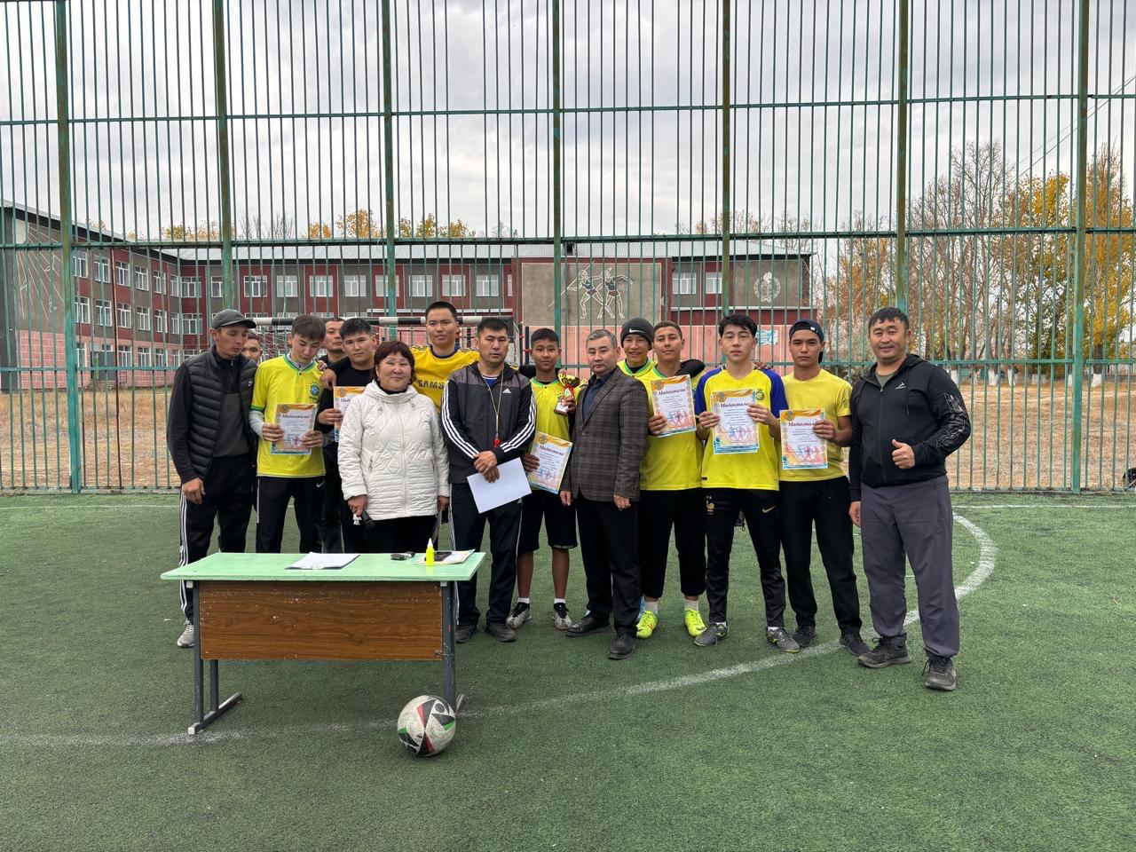 Футболдан Ұлттық мектеп лигасы